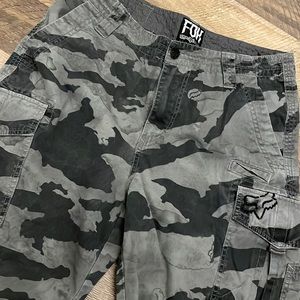 FOX Cargo Shorts Sz34 Great Condition